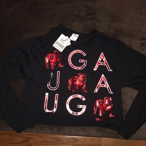 VS PINK cropped long sleeve UGA shirt